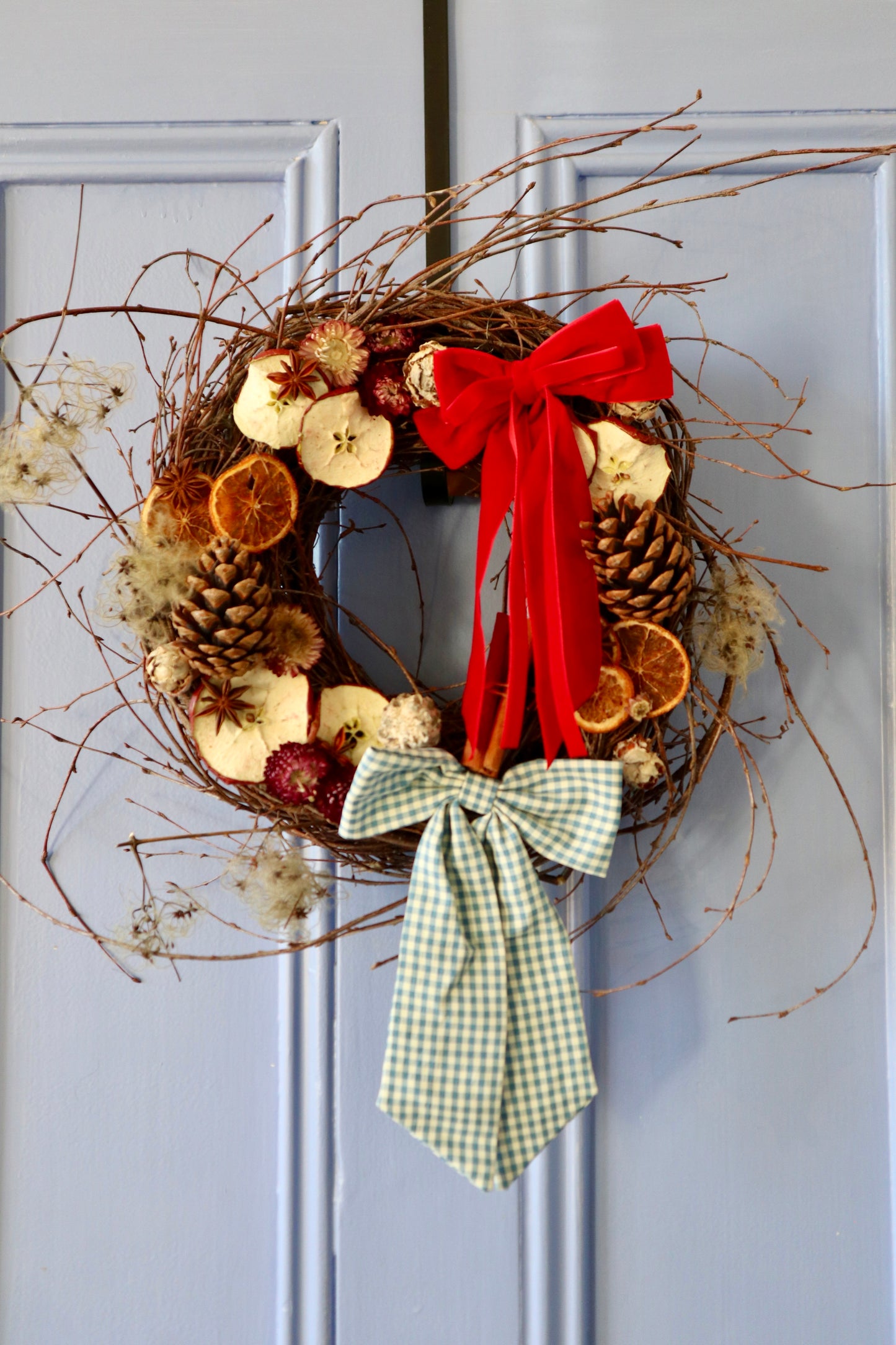 THE DRIED CHRISTMAS WREATH