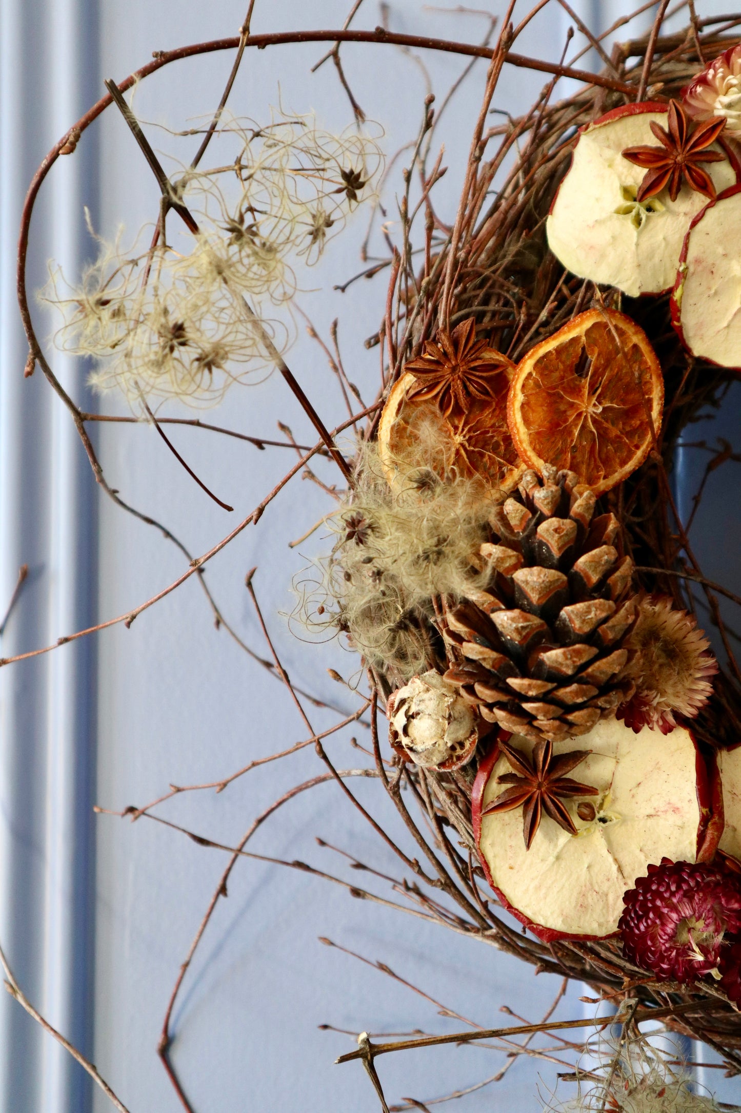 THE DRIED CHRISTMAS WREATH