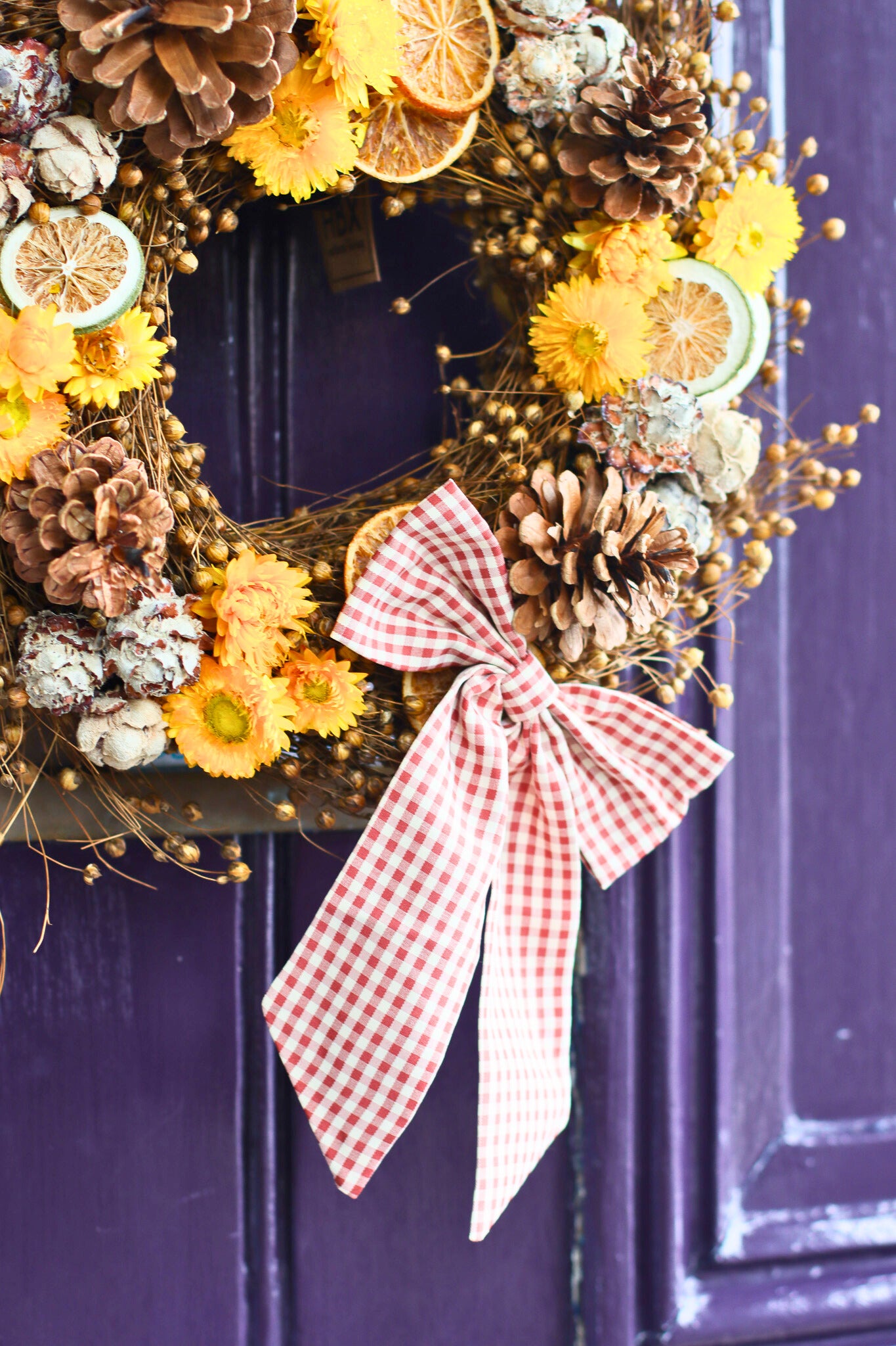THE AUTUMN WREATH